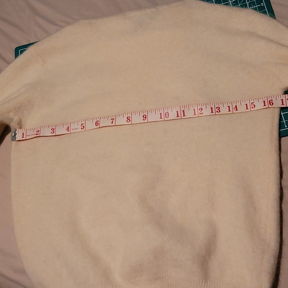 Vintage Pierre Cardin Sweater - Picture 8 of 9